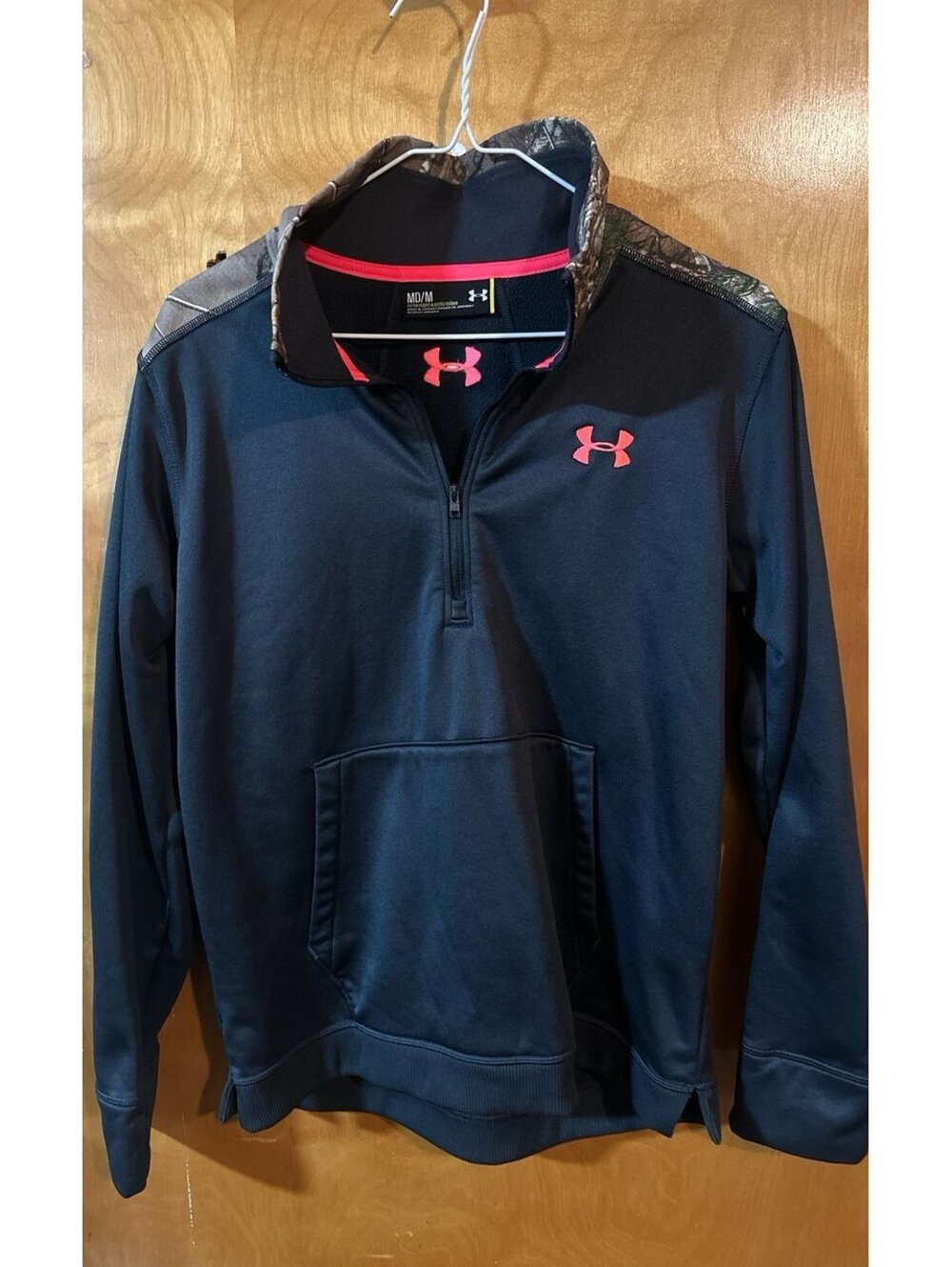 Under Armour Camo pullover size medium